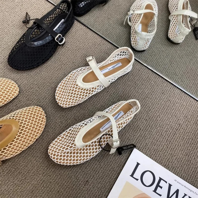 2025 Nieuwe platte balletschoenen voor dames met holle mesh - Casual mode Veelzijdige ademende visnetsandalen