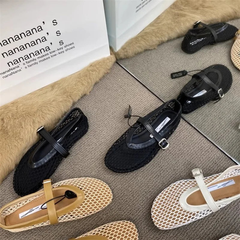 2025 Nieuwe platte balletschoenen voor dames met holle mesh - Casual mode Veelzijdige ademende visnetsandalen