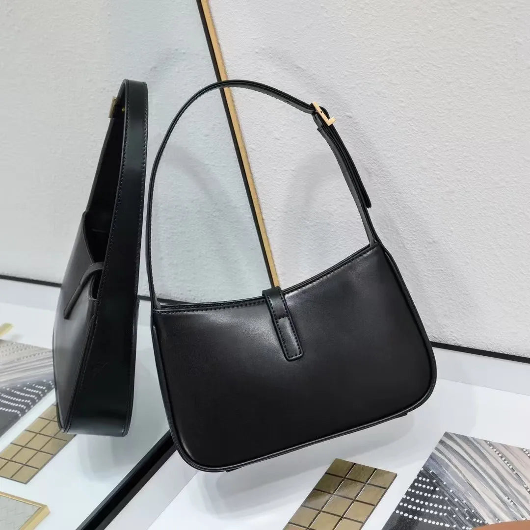 Modieuze leren onderarmtas met krokodillenpatroon voor dames, stedelijke minimalistische stijl, klein formaat, zachte vorm, enkele schouderriem